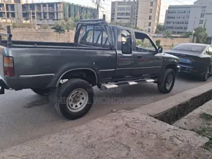 Toyota 4-Runner 1999 Black