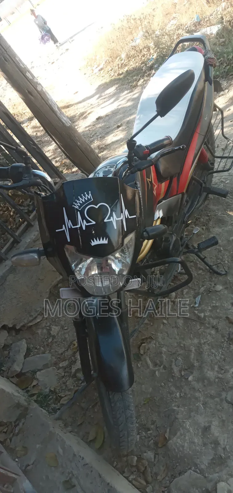 Mahindra Centuro 2016 Red