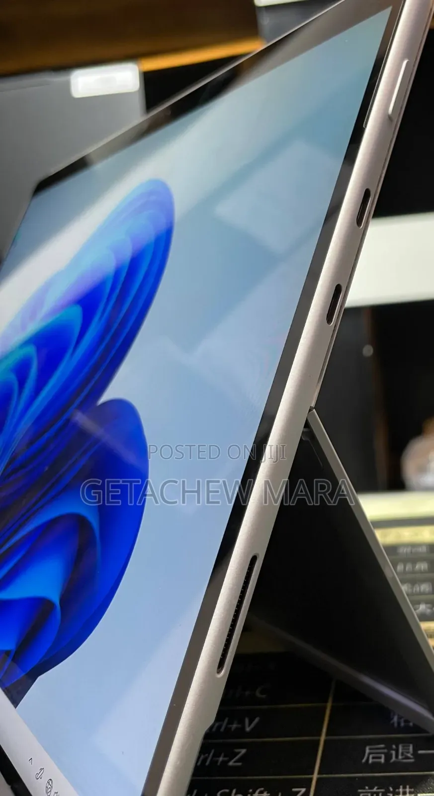 New Laptop Microsoft Surface Pro 7 16GB Intel Core I7 SSD 256GB