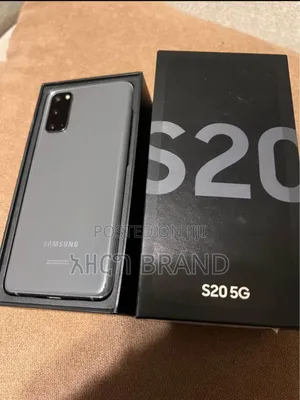 Photo - New Samsung Galaxy S20 128 GB Gray