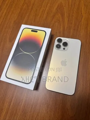 Photo - Apple iPhone 14 Pro Max 256 GB Gold