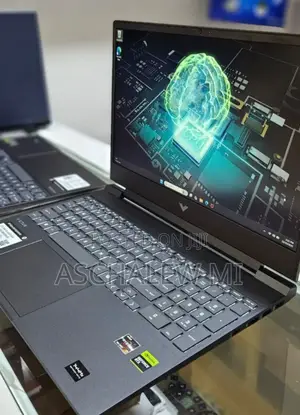 New Laptop HP Victus 15 16GB AMD Ryzen 7 SSD 1T
