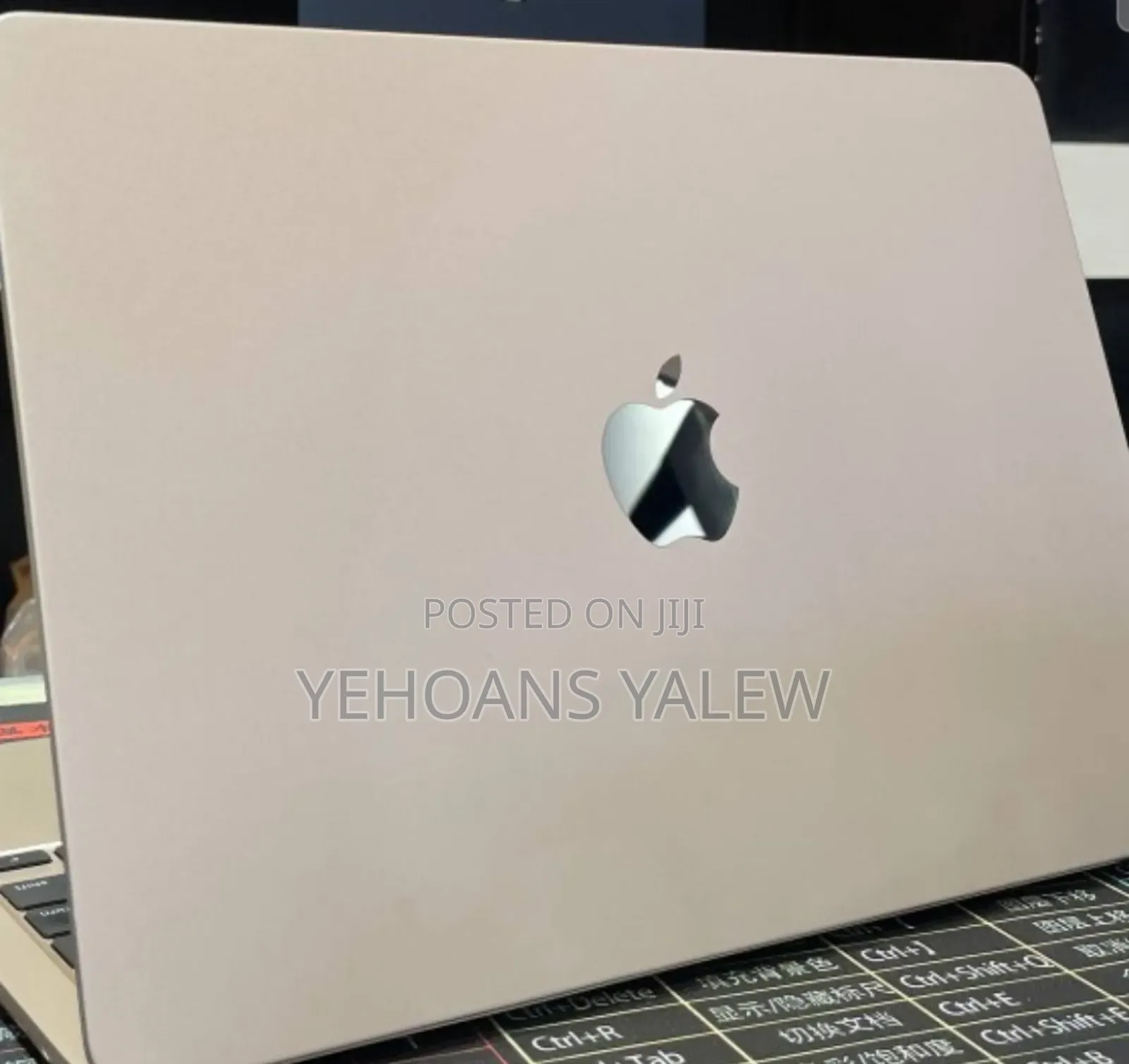 New Laptop Apple MacBook Air 2022 M2 16GB Apple M2 SSD 256GB