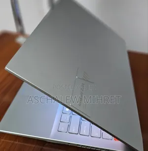 New Laptop Asus Vivobook 16 16GB Intel Core I5 SSD 512GB