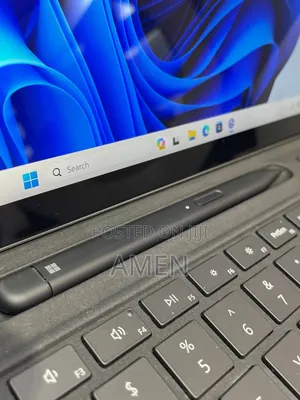 New Laptop Microsoft Surface Pro 8 16GB Intel Core I7 SSD 512GB