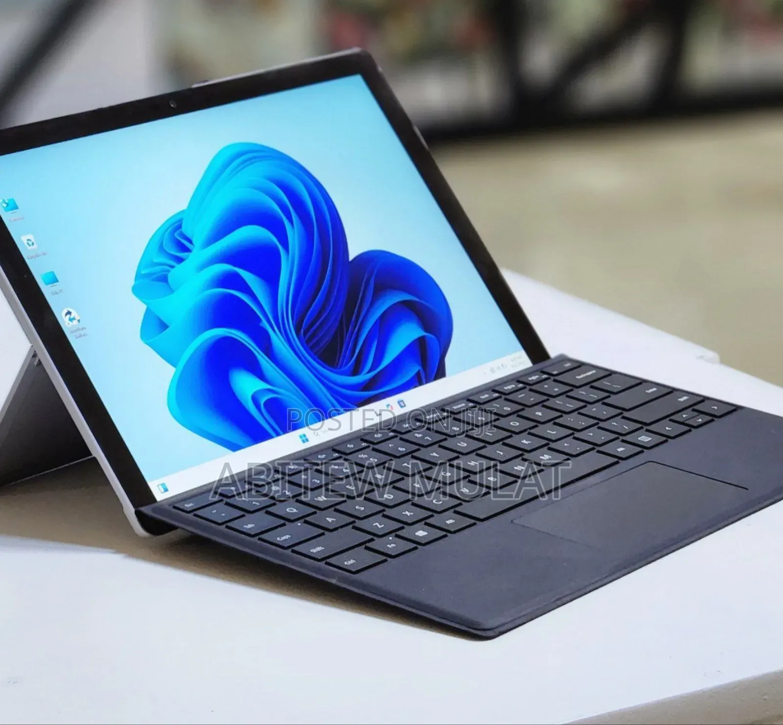 New Laptop Microsoft Surface Pro 6 8GB Intel Core I7 SSD 256GB