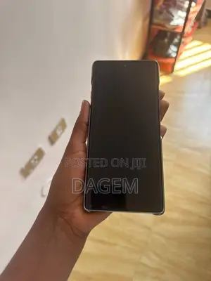 New Tecno Camon 40 Pro 256 GB Silver