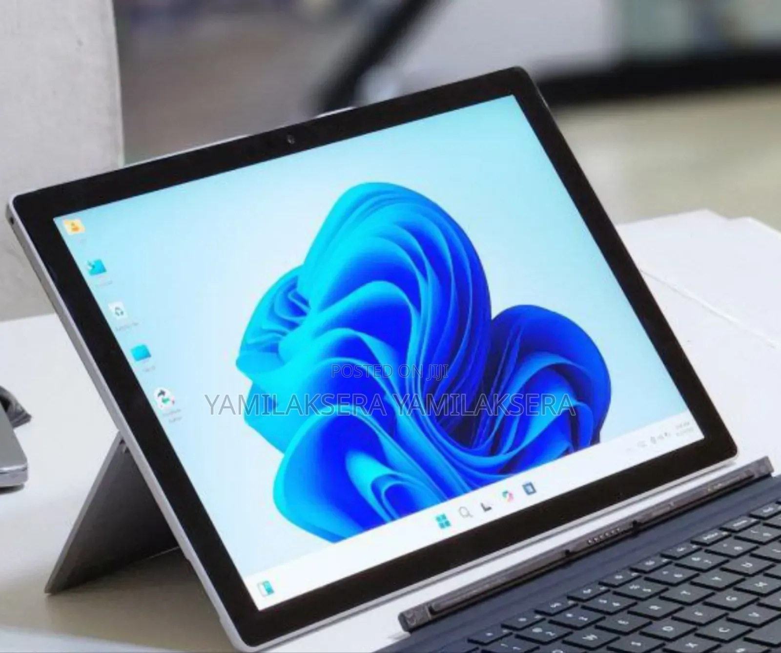 New Laptop Microsoft Surface Pro 6 8GB Intel Core I7 SSD 256GB