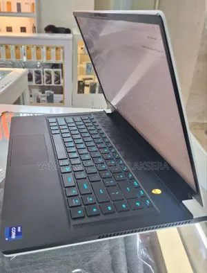 New Laptop Alienware M15 R3 32GB Intel Core I9 SSD 1T