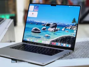 New Laptop Apple MacBook Pro M1 32GB Apple M1 Pro SSD 512GB