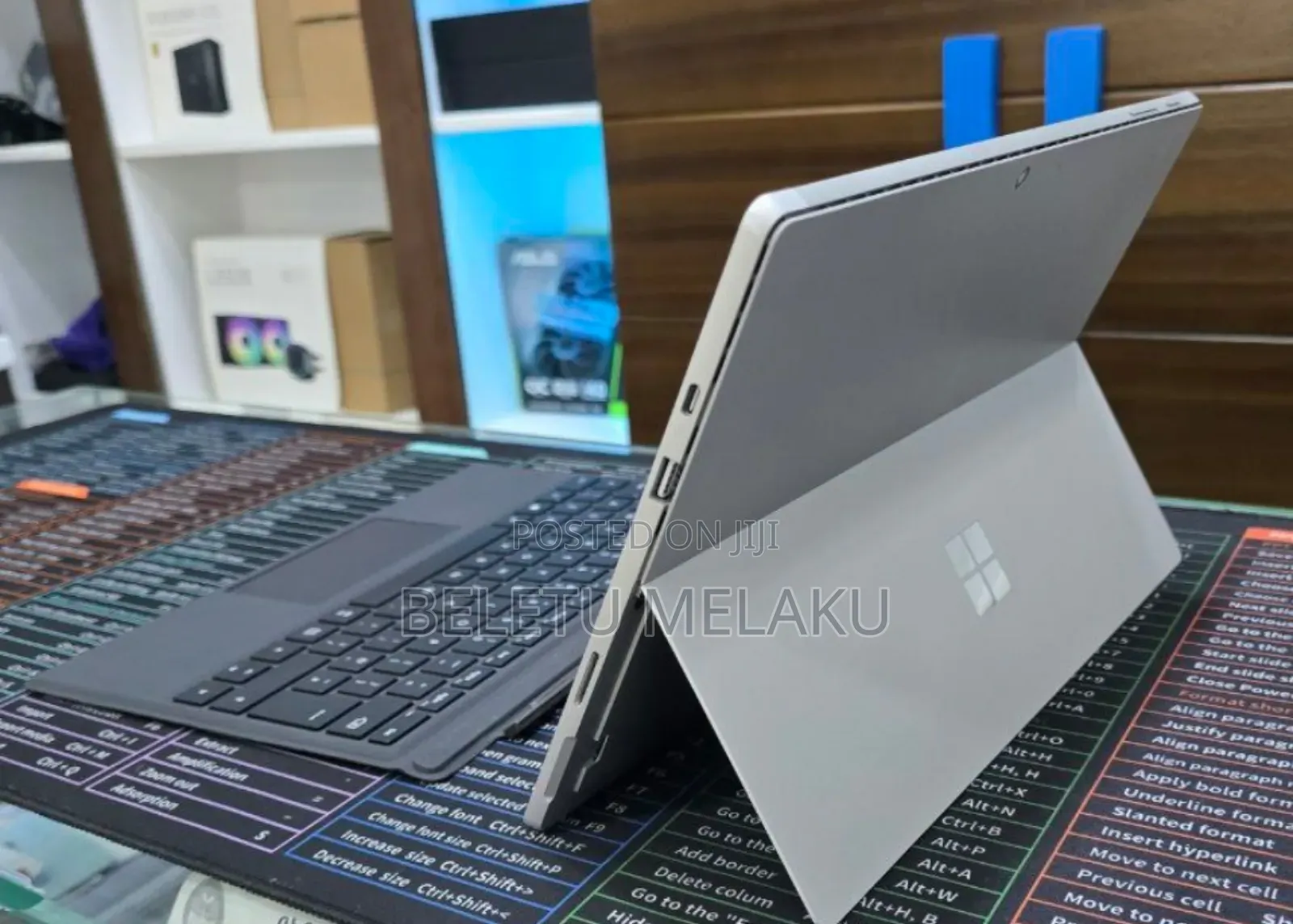 New Laptop Microsoft Surface Pro 7 8GB Intel Core I5 SSD 256GB