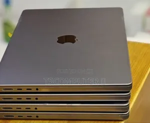 Photo - New Laptop Apple MacBook Pro M1 32GB Apple M1 Pro SSD 512GB