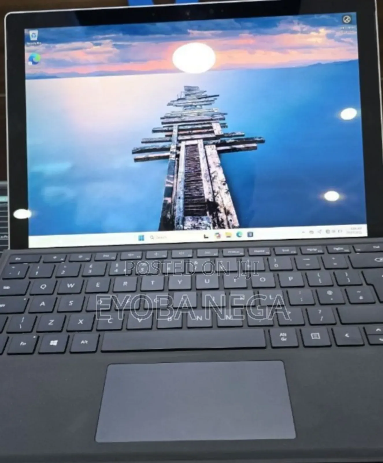 New Laptop Microsoft Surface Pro 7 8GB Intel Core I5 SSD 256GB