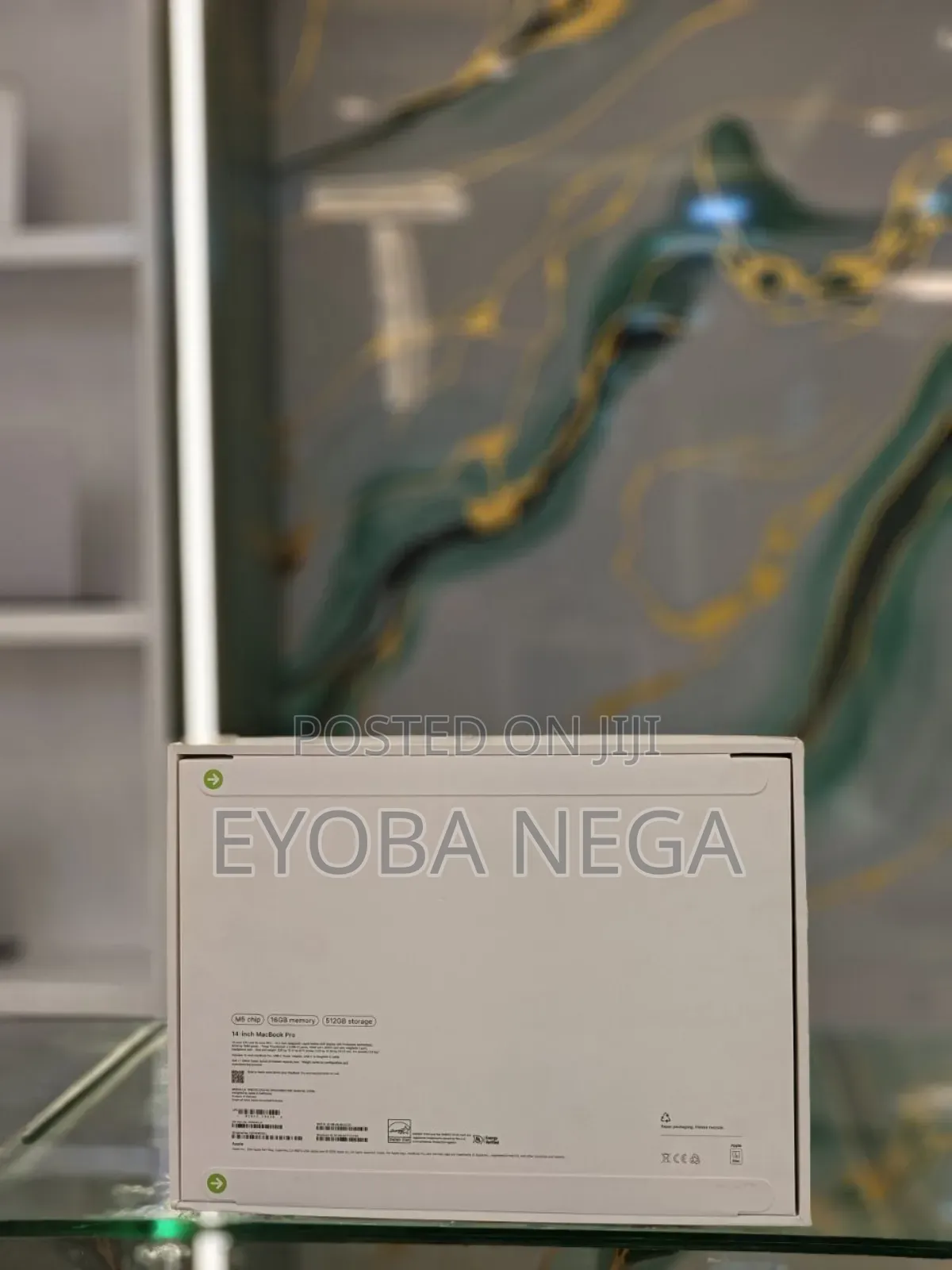 New Laptop Apple Macbook Pro 2025 M5 14-Inch 16GB Apple M5 SSD 512GB