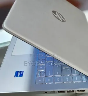 New Laptop HP Stream Notebook 8GB Intel Core i7 SSD 512GB