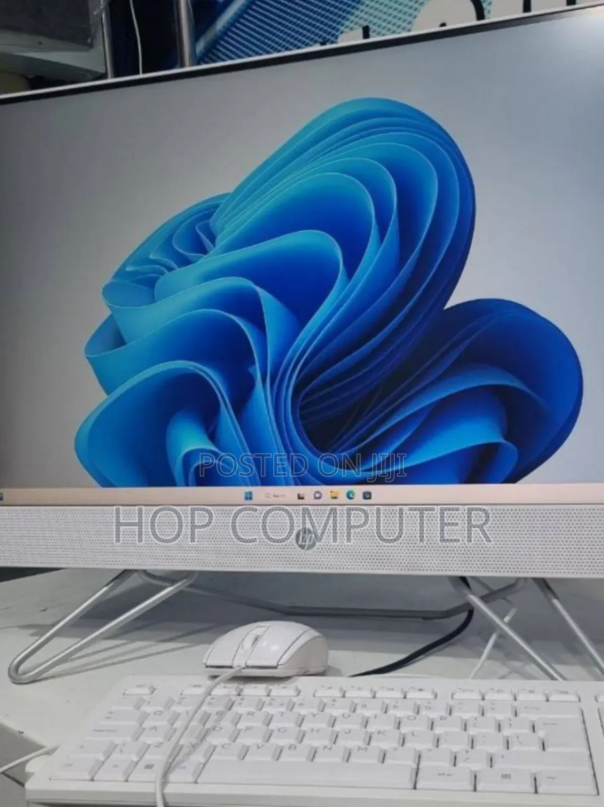 New Desktop Computer HP 290 G9 All-in-One 8GB Intel Core I5 SSD 512GB