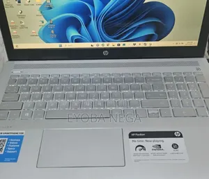 Photo - Laptop HP Pavilion 15 16GB Intel Core i7 SSD 512GB