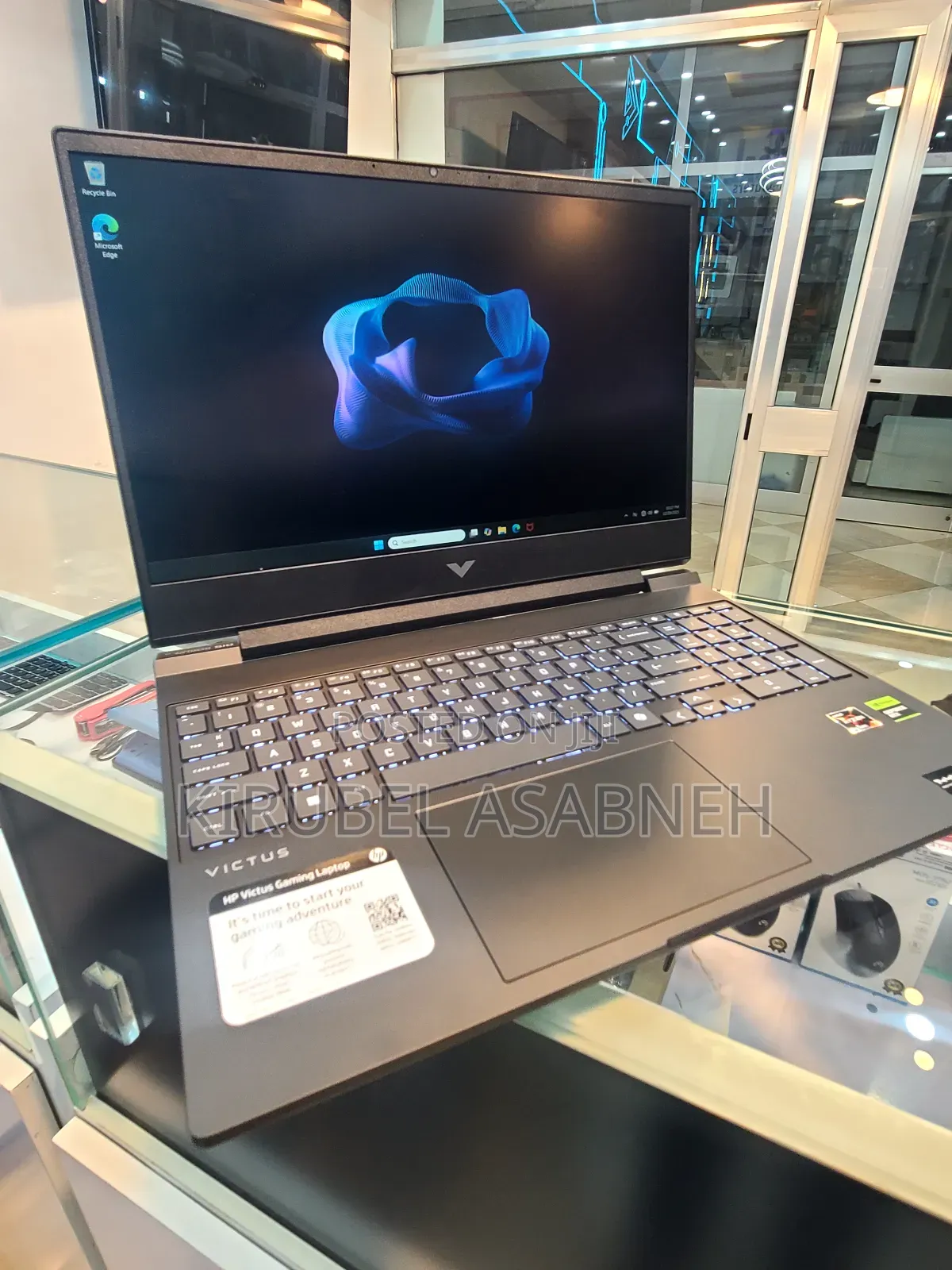 New Laptop HP Victus 15 16GB AMD Ryzen 7 SSD 512GB