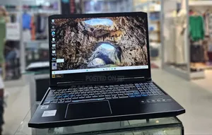 New Laptop Acer Predator Helios 300 16GB Intel Core I7 SSD 512GB