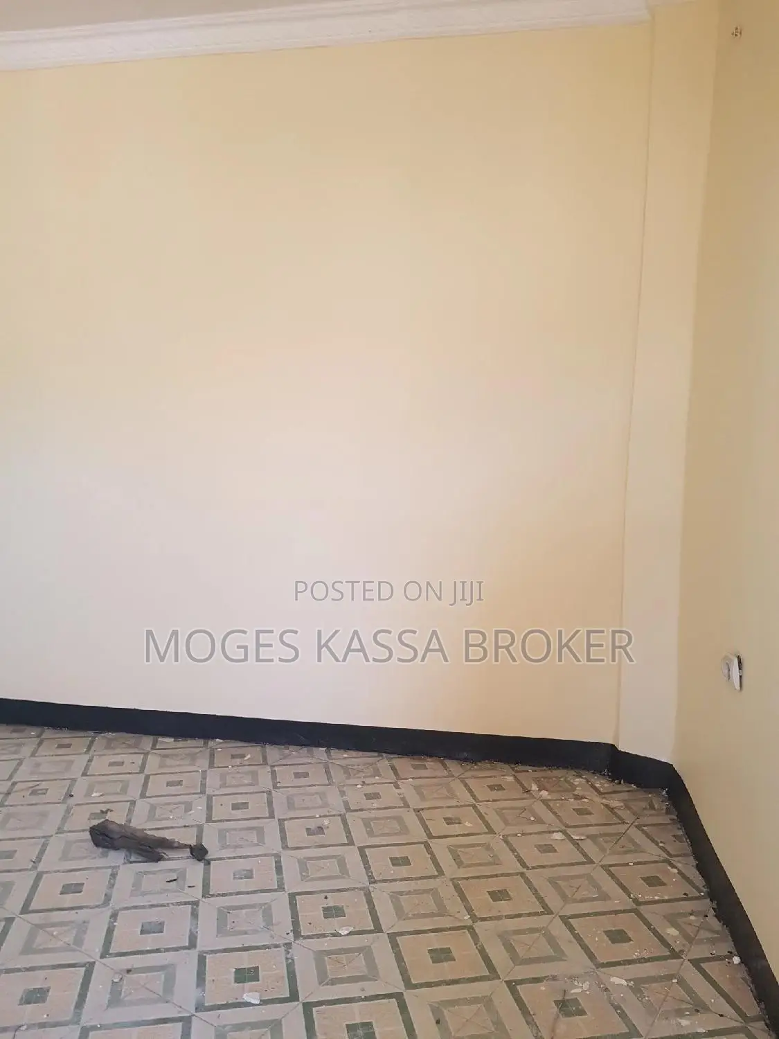 Furnished 3bdrm Condo in አያት መብራት ኮንዶምንየም, Yeka for sale