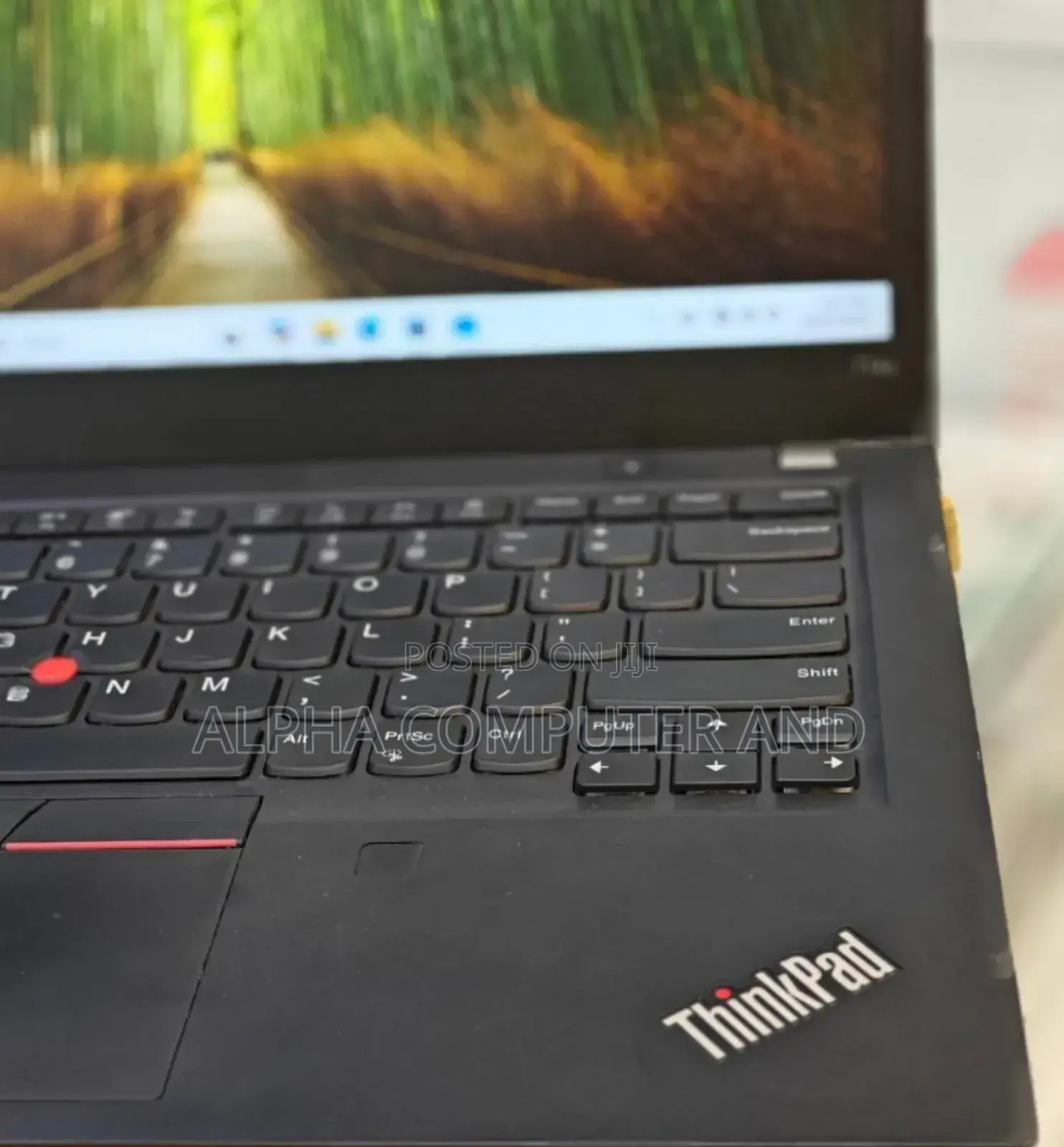 New Laptop Lenovo ThinkPad Yoga 8GB Intel Core I5 SSD 500GB