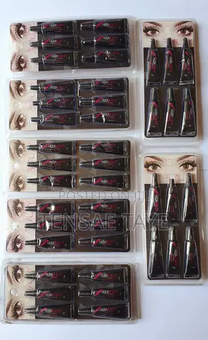 Photo - Eyelashe Glue