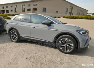 Volkswagen ID.4 2023 Gray