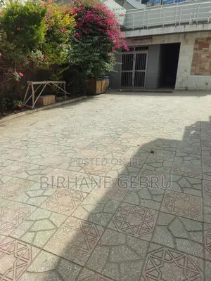 G+2 House Rent for Hotel or Living