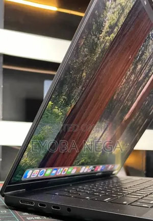 New Laptop Apple MacBook Pro 2024 M4 Max 16-Inch 48GB Apple M4 SSD 2T