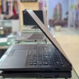 New Laptop Dell 8GB Intel Core I5 SSD 256GB