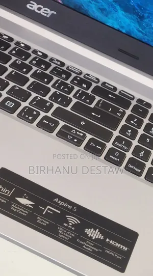New Laptop Acer Aspire 5 8GB Intel Core I3 SSD 256GB