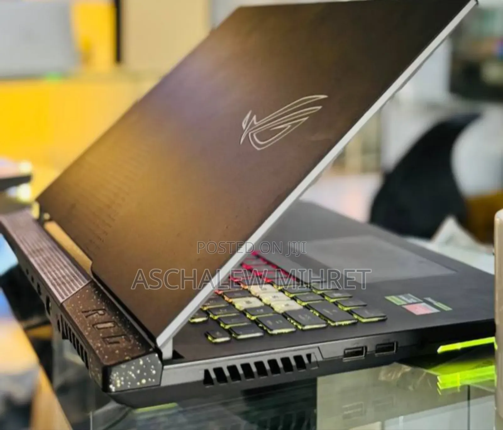 New Laptop Asus ROG Strix G17 16GB AMD Ryzen 9 SSD 1T
