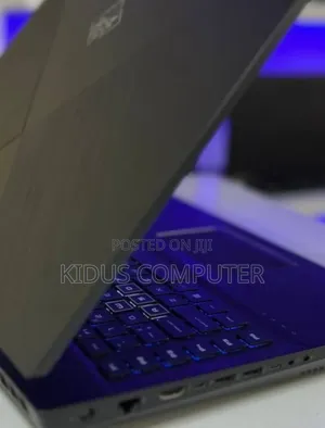 New Laptop HP Omen 15 16GB Intel Core I9 SSD 512GB