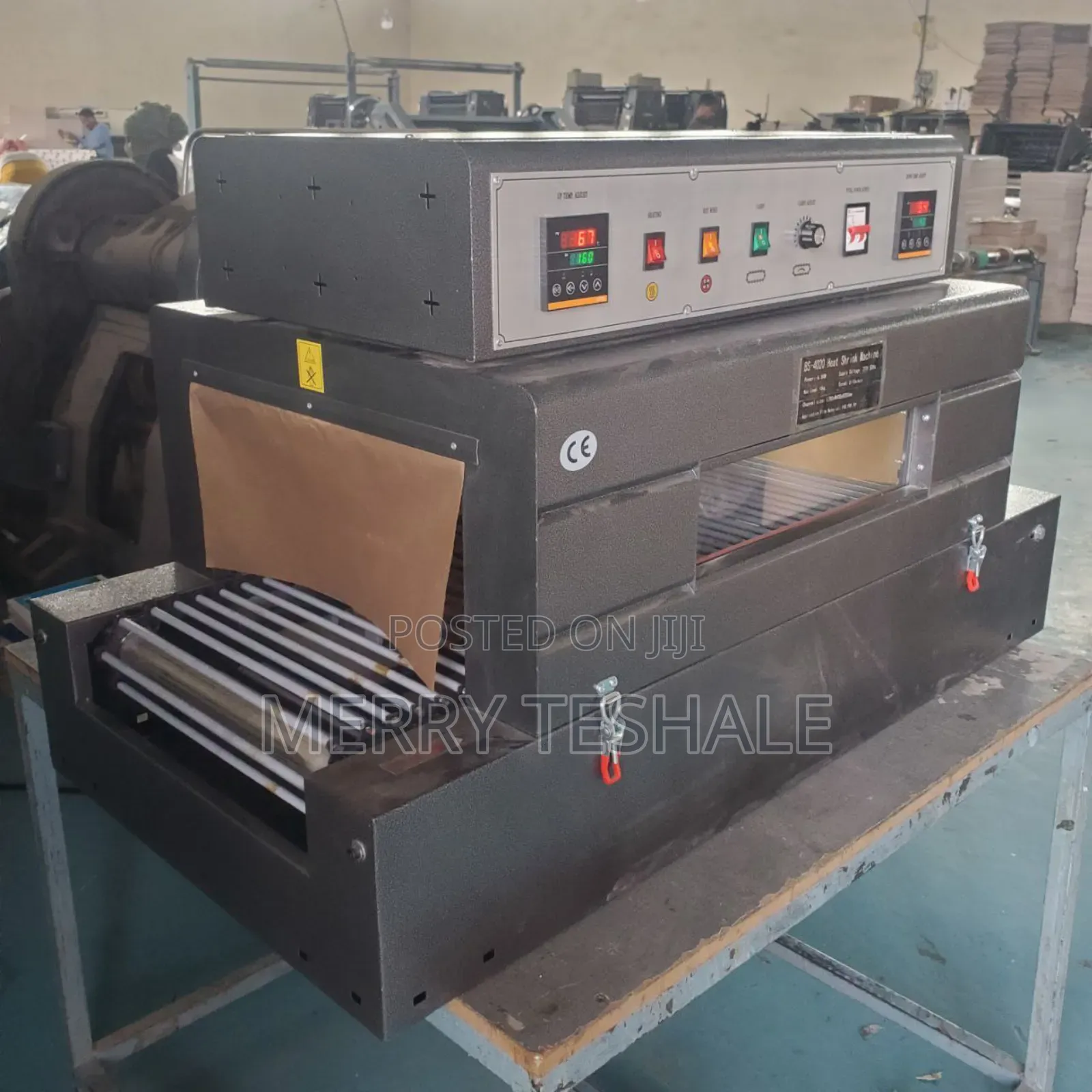 Plastic Shrinking Machine