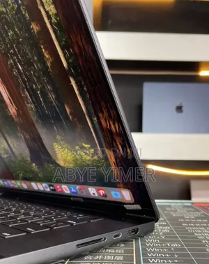 New Laptop Apple MacBook Pro 2024 M4 Pro 16-Inch 48GB Apple M4 SSD 2T