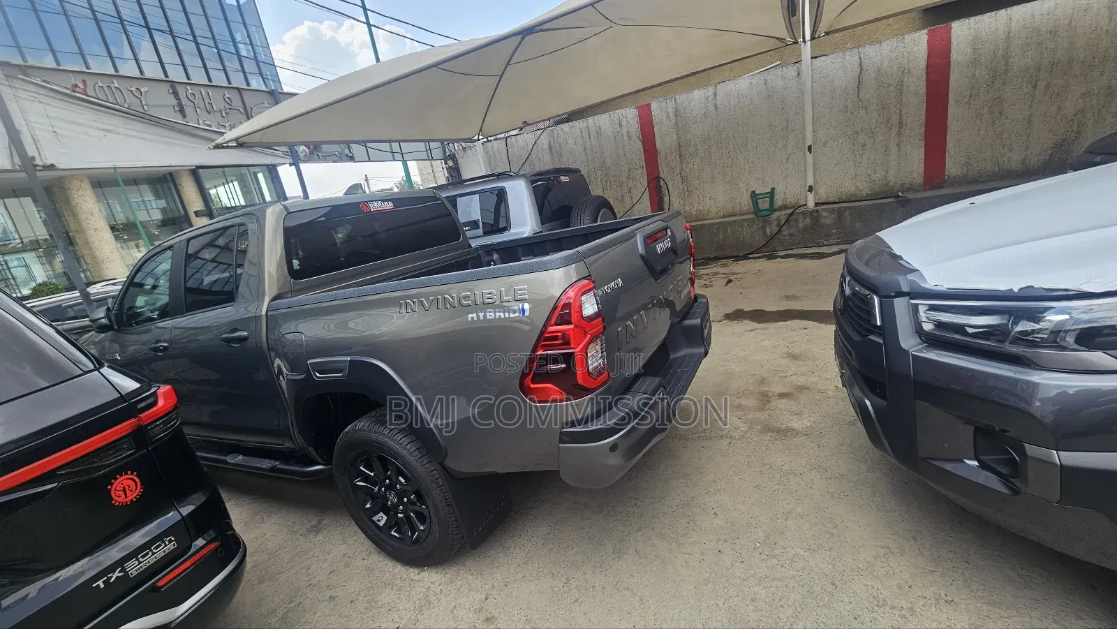 New Toyota Hilux 2025 Brown