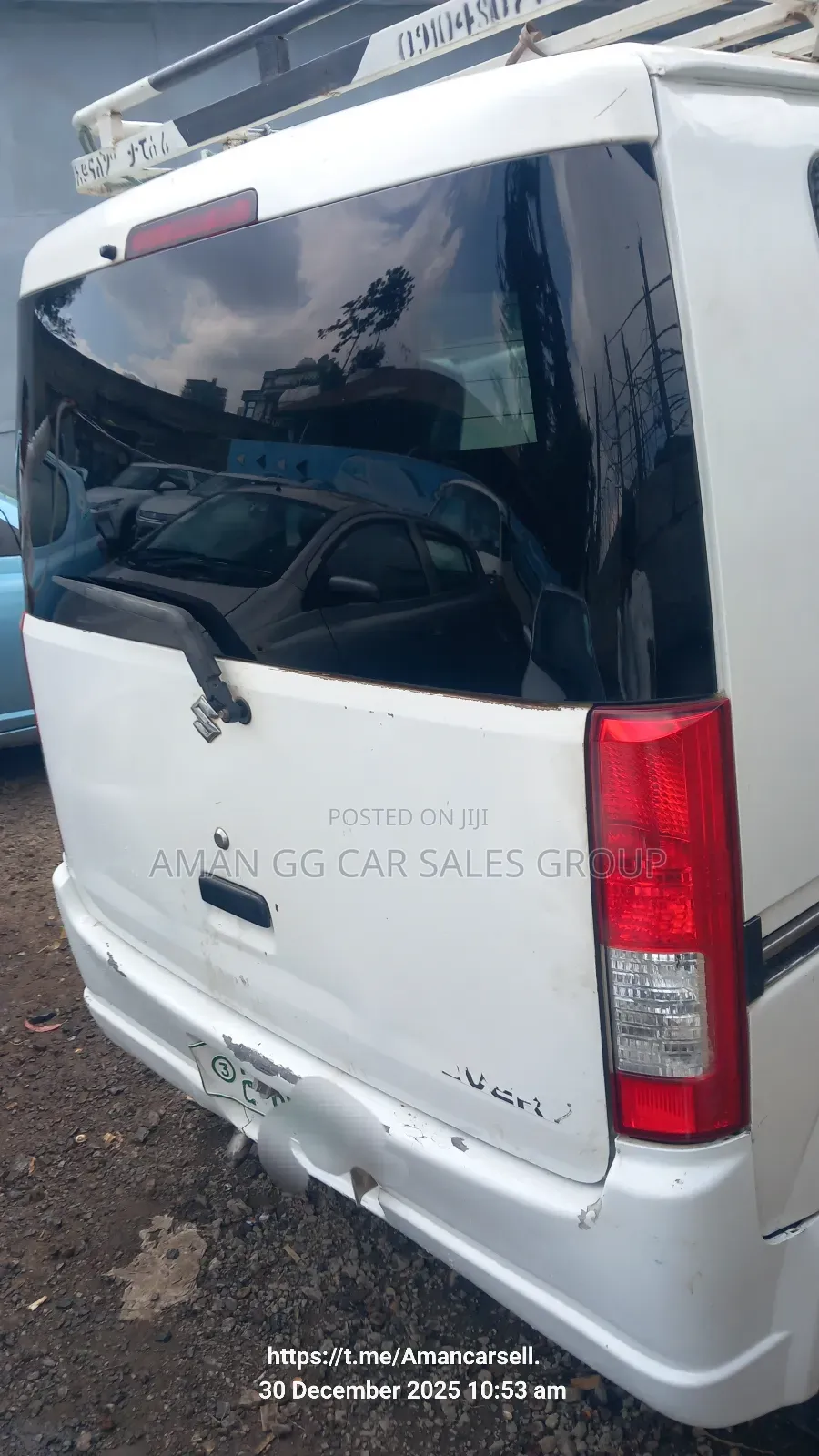 Suzuki Every 2012 White