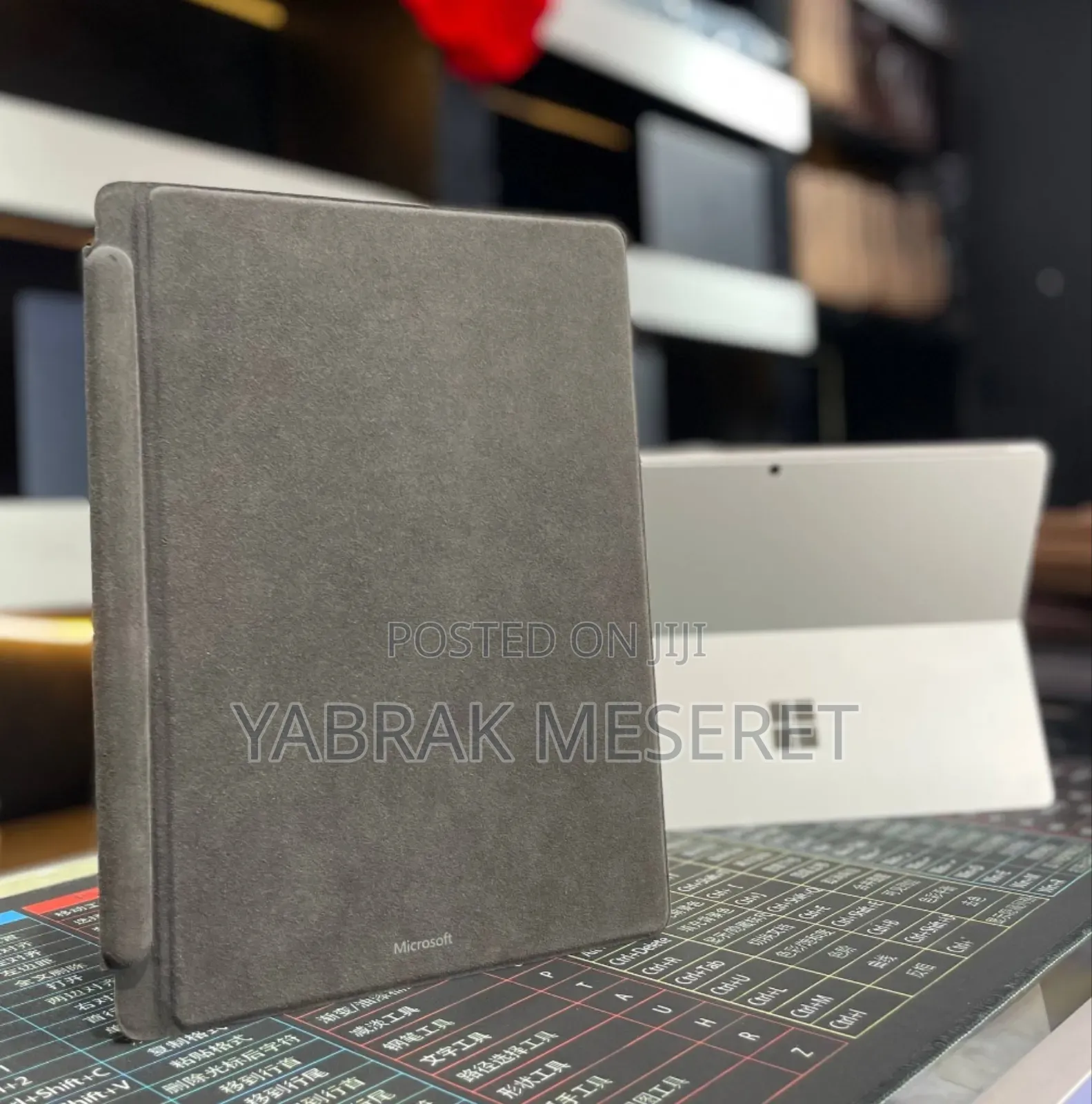New Laptop Microsoft Surface Pro 8 16GB Intel Core I7 SSD 256GB