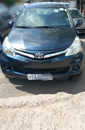 Toyota Avanza 2015 Black