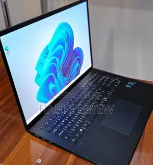 New Laptop LG Gram 13.3 16GB Intel Core I7 SSD 1T