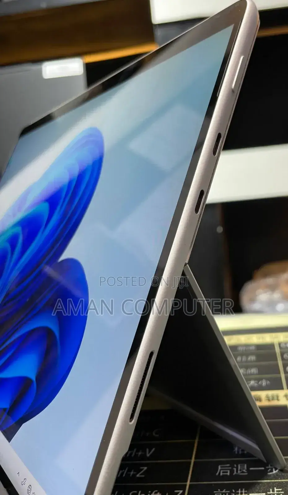 New Laptop Microsoft Surface Pro 8 16GB Intel Core I7 SSD 512GB