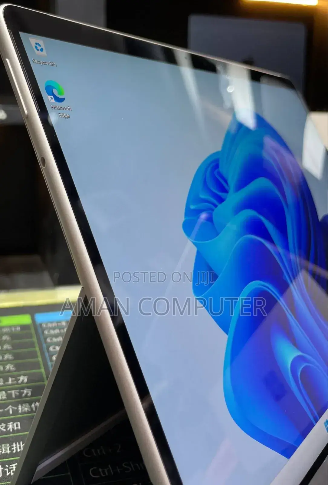 New Laptop Microsoft Surface Pro 8 16GB Intel Core I7 SSD 512GB