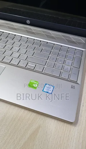 New Laptop HP Pavilion 15 8GB Intel Core I5 SSD 256GB