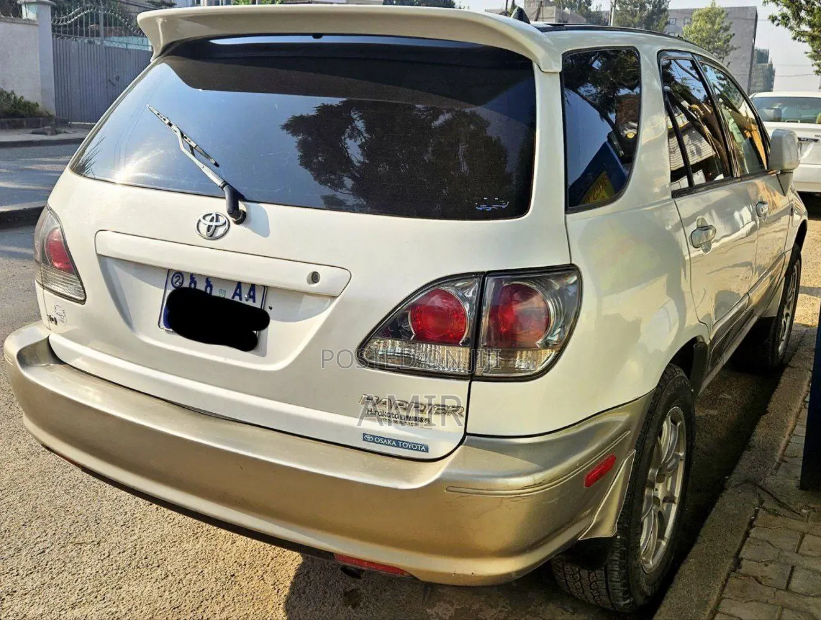 Toyota Harrier 2002 White