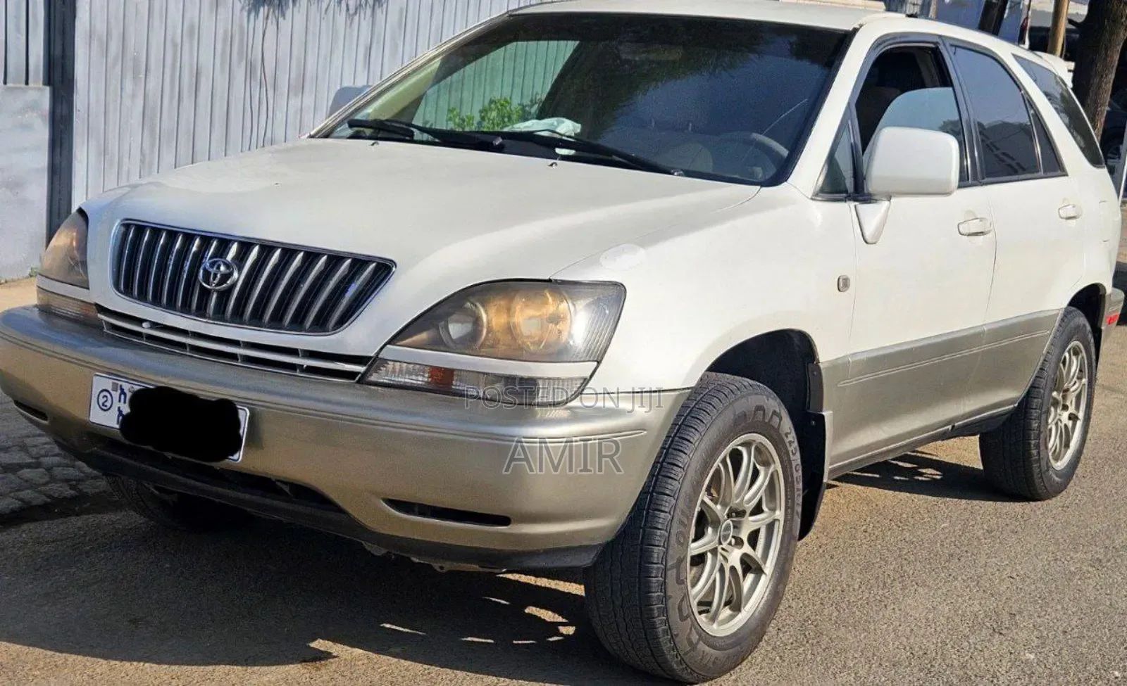Toyota Harrier 2002 White
