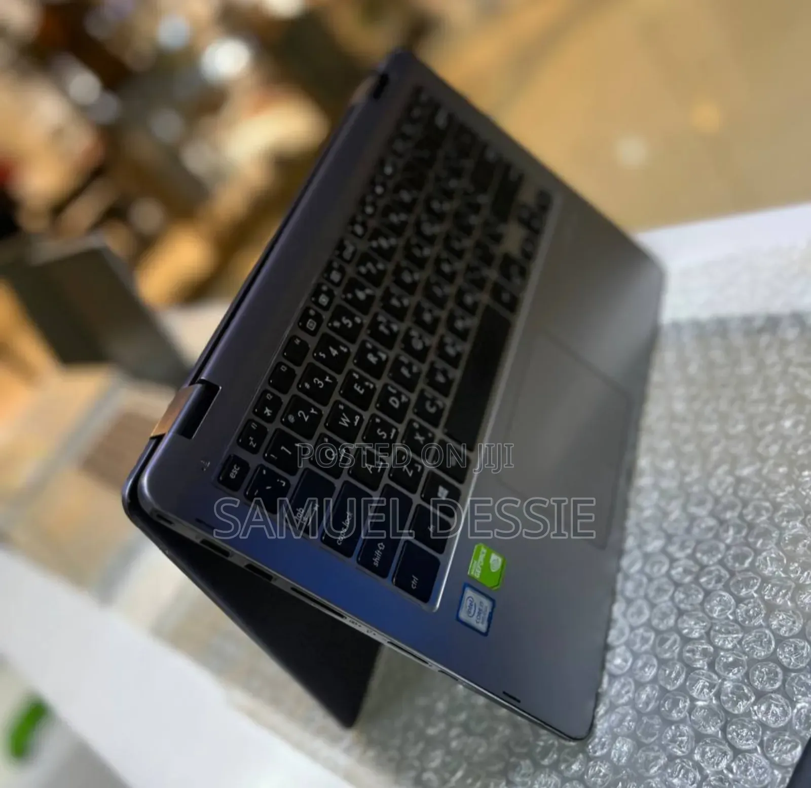 Laptop Asus VivoBook Flip 14 TP401NA 8GB Intel Core I7 HDD 1T