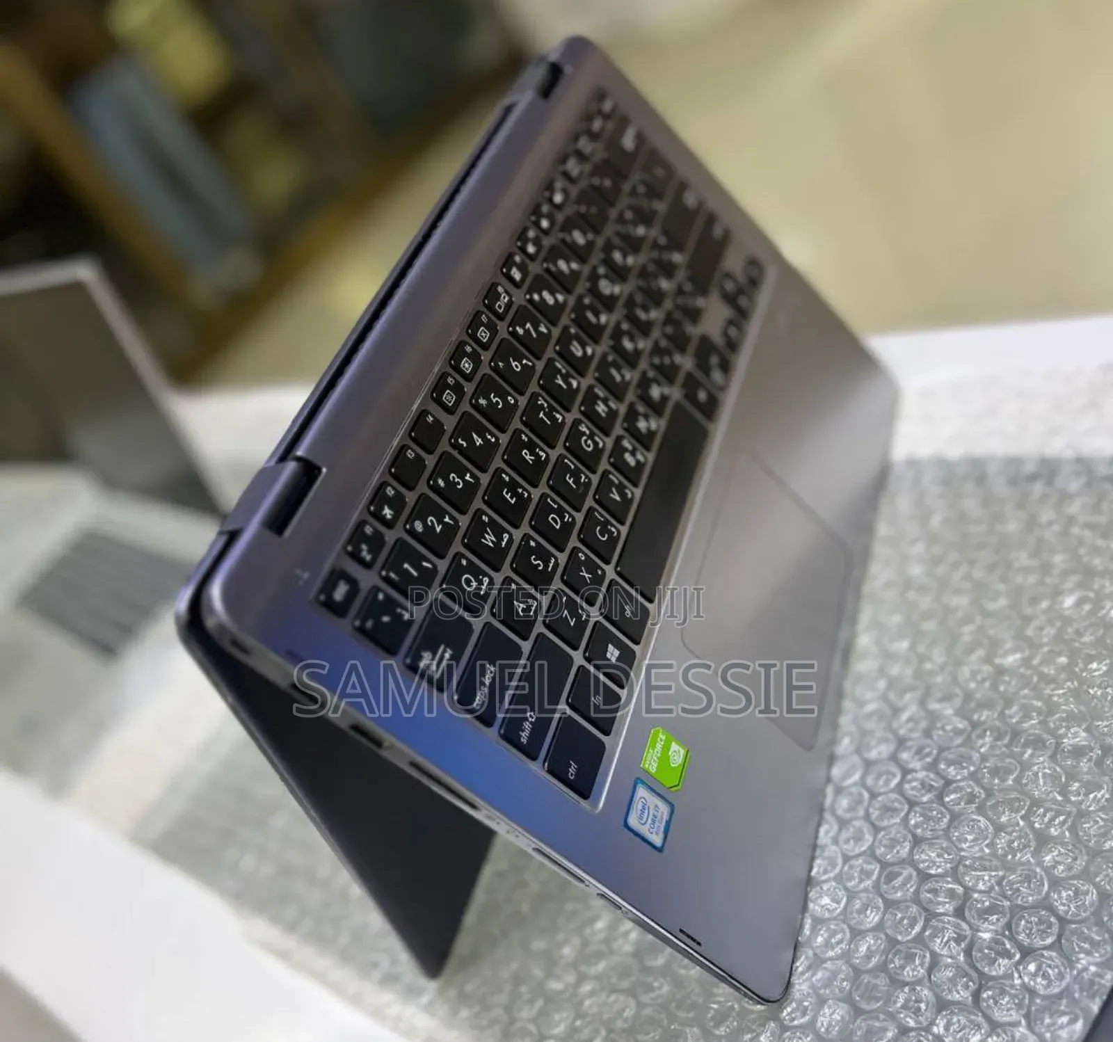 Laptop Asus VivoBook Flip 14 TP401NA 8GB Intel Core I7 HDD 1T