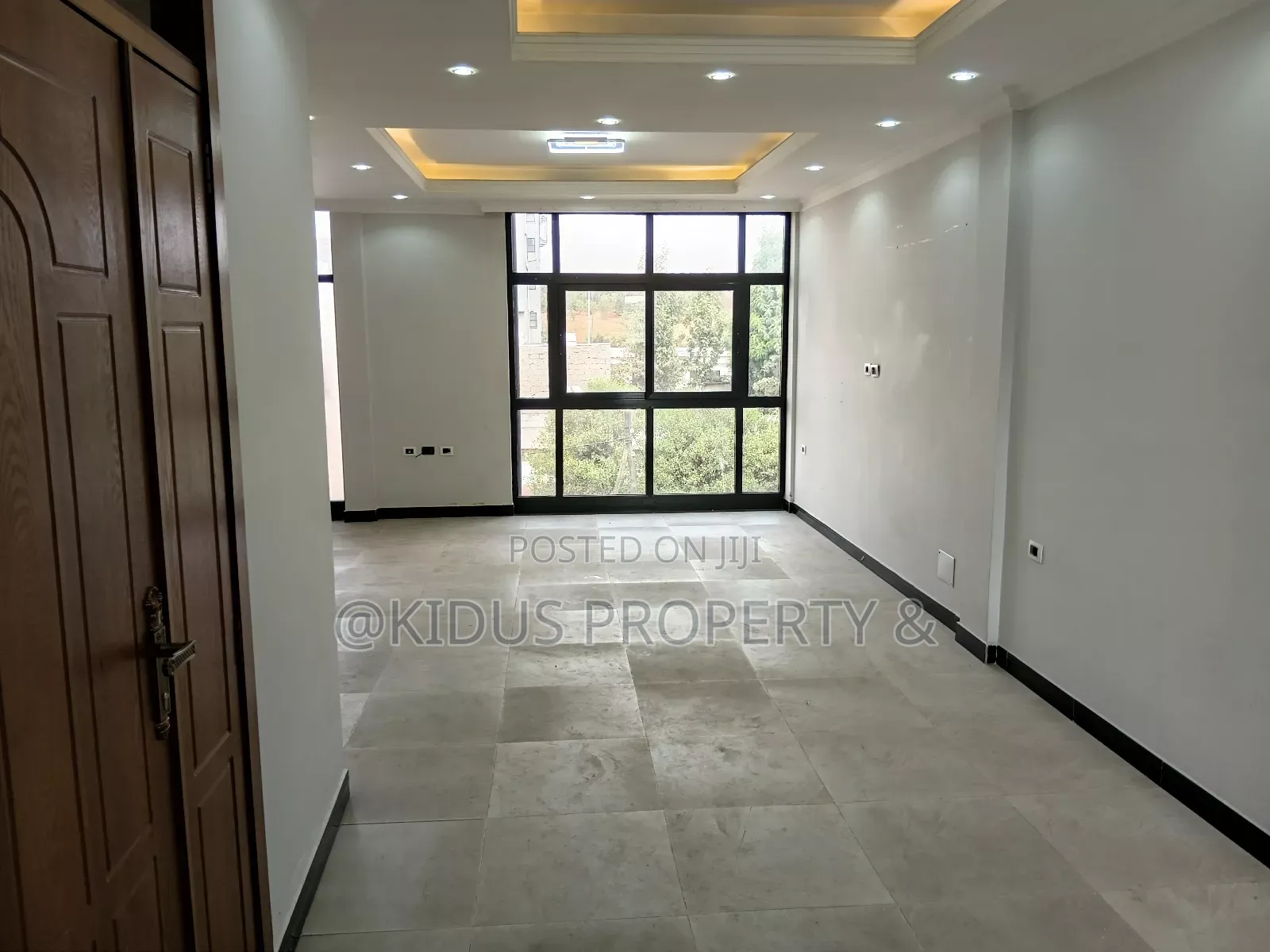 3bdrm Apartment in Mekaele Africa, Nifas Silk-Lafto for rent