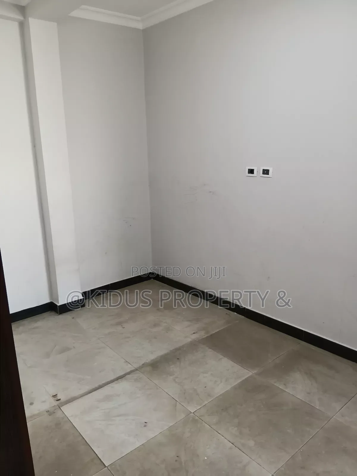 3bdrm Apartment in Mekaele Africa, Nifas Silk-Lafto for rent