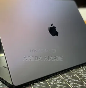 New Laptop Apple MacBook Pro 2024 M4 14-Inch 48GB Apple M4 Pro SSD 2T